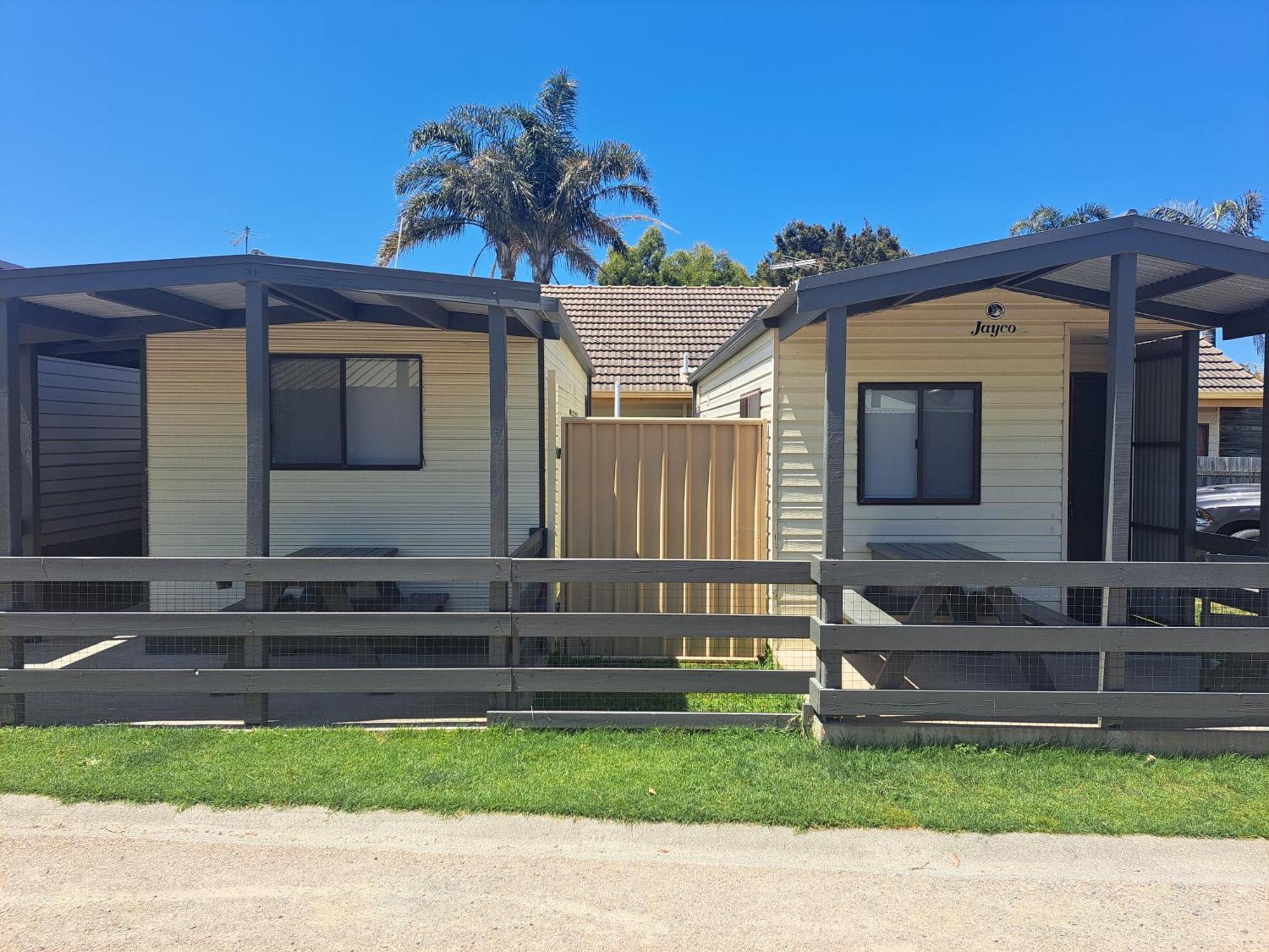 Echo Beach Tourist Park Lakes Entrance Exteriör bild