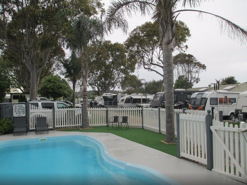 Echo Beach Tourist Park Lakes Entrance Exteriör bild