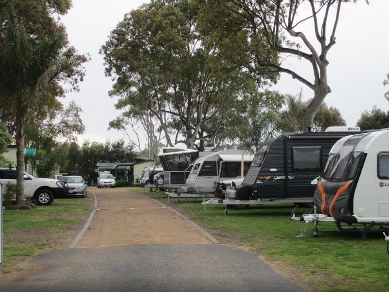 Echo Beach Tourist Park Lakes Entrance Exteriör bild